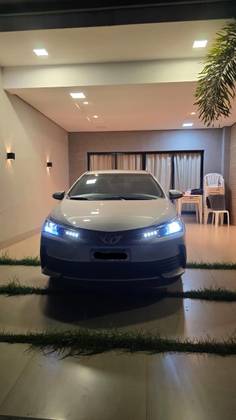 TOYOTA COROLLA 1.8 GLI UPPER 16V FLEX 4P AUTOMÁTICO